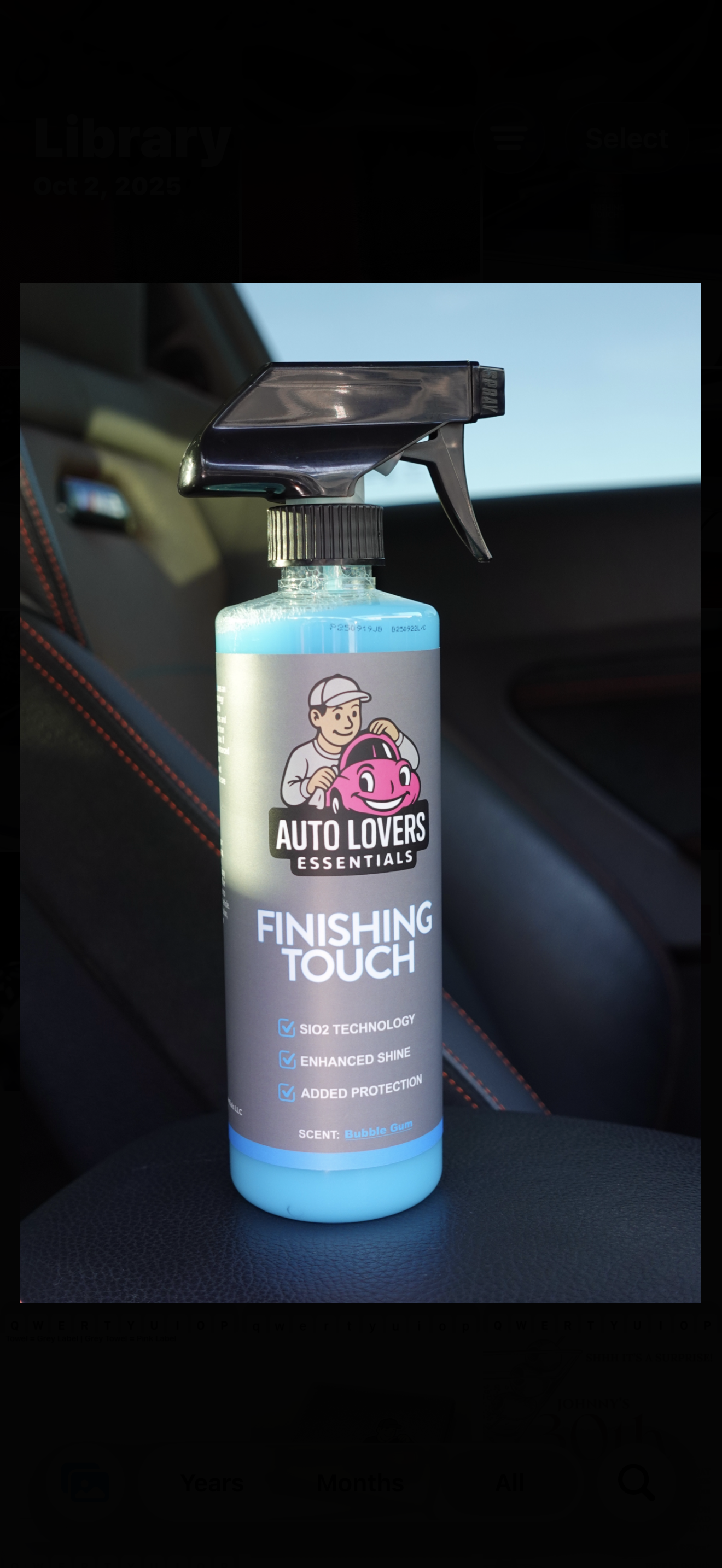 Finishing Touch – High-Gloss Car Detail Spray (Bubble Gum Scent)